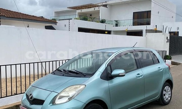 Sayi Na hannu Toyota Vitz Blue Mota in Accra a Greater Accra Sayi Na hannu Toyota Vitz Blue Mota in Accra a Greater Accra