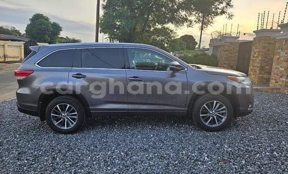 Sayi Na hannu Toyota Highlander Sauran Mota in Accra a Greater Accra Sayi Na hannu Toyota Highlander Sauran Mota in Accra a Greater Accra