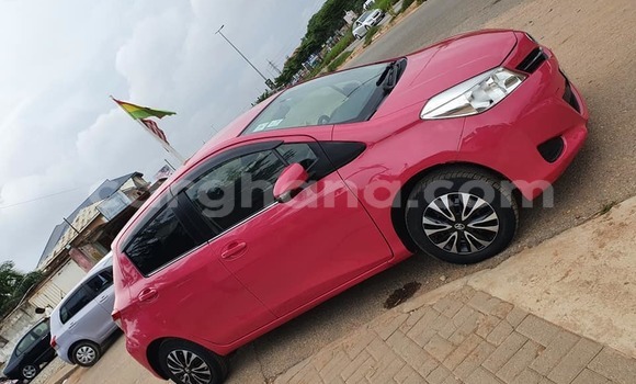 Ra Àlòkù Toyota Vitz Red Ọkọ̀ in Accra ni Greater Accra Ra Àlòkù Toyota Vitz Red Ọkọ̀ in Accra ni Greater Accra