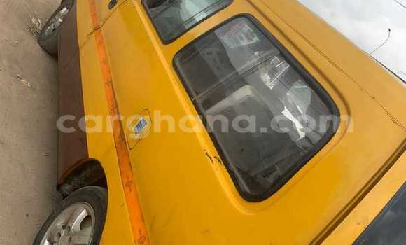 Ra Àlòkù Hyundai H200 Miiran Ọkọ̀ in Accra ni Greater Accra Ra Àlòkù Hyundai H200 Miiran Ọkọ̀ in Accra ni Greater Accra