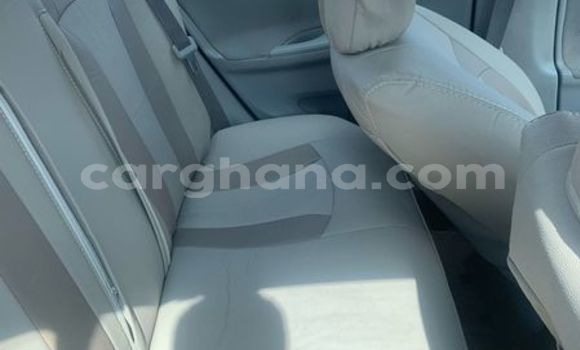 Ra Àlòkù Toyota Corolla funfun Ọkọ̀ in Accra ni Greater Accra Ra Àlòkù Toyota Corolla funfun Ọkọ̀ in Accra ni Greater Accra