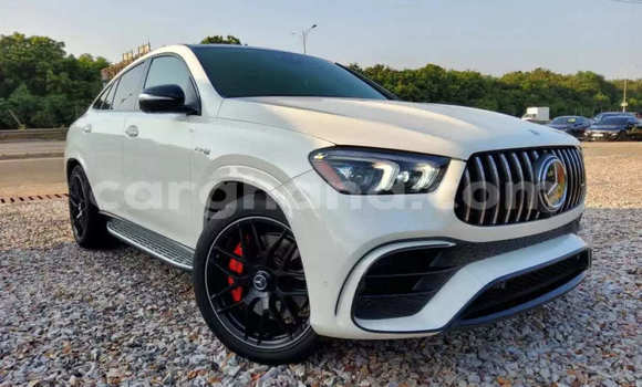 Sayi Na hannu Mercedes‒Benz GLE Coupe White Mota in Tema a Greater Accra