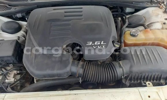 Buy Used Dodge Challenger White Car in Tema in Greater Accra Buy Used Dodge Challenger White Car in Tema in Greater Accra