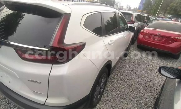 Buy Used Honda CR–V White Car in Tema in Greater Accra Buy Used Honda CR–V White Car in Tema in Greater Accra