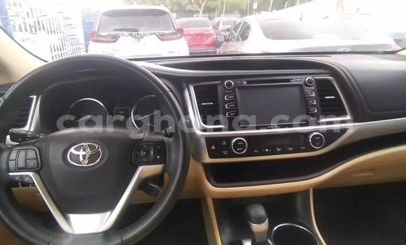 Buy Used Toyota Highlander Blue Car in Tema in Greater Accra Buy Used Toyota Highlander Blue Car in Tema in Greater Accra