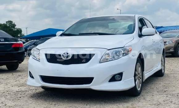 Buy Used Toyota Corolla White Car in Sekondi–Takoradi Metropolitan in Western Buy Used Toyota Corolla White Car in Sekondi–Takoradi Metropolitan in Western