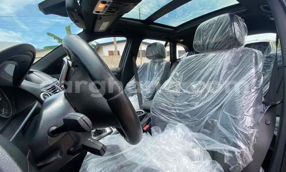 Ra Àlòkù BMW X1 Blue Ọkọ̀ in Sekondi–Takoradi Metropolitan ni Oorun Ra Àlòkù BMW X1 Blue Ọkọ̀ in Sekondi–Takoradi Metropolitan ni Oorun