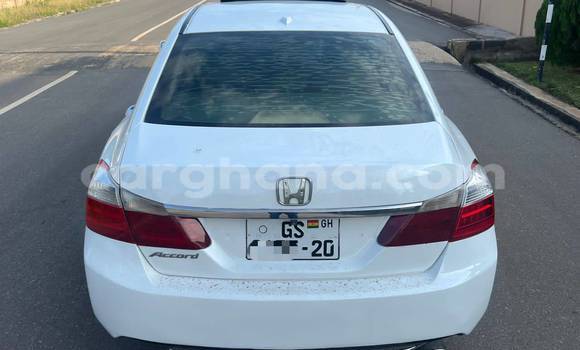 Buy Used Honda Accord White Car in Accra in Greater Accra Buy Used Honda Accord White Car in Accra in Greater Accra