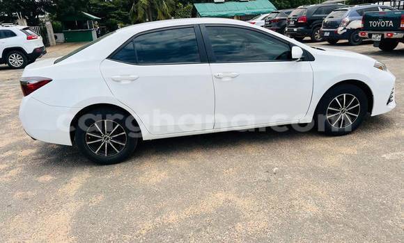 Buy Used Toyota Corolla White Car in Accra in Greater Accra Buy Used Toyota Corolla White Car in Accra in Greater Accra