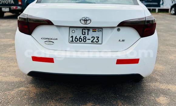 Buy Used Toyota Corolla White Car in Accra in Greater Accra Buy Used Toyota Corolla White Car in Accra in Greater Accra