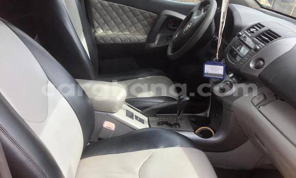 Ra Àlòkù Toyota Corolla Red Ọkọ̀ in Accra ni Greater Accra Ra Àlòkù Toyota Corolla Red Ọkọ̀ in Accra ni Greater Accra