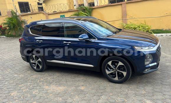 Ra Àlòkù Hyundai Santa Fe Blue Ọkọ̀ in Accra ni Greater Accra Ra Àlòkù Hyundai Santa Fe Blue Ọkọ̀ in Accra ni Greater Accra
