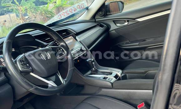 Ra Àlòkù Honda Civic Black Ọkọ̀ in Accra ni Greater Accra Ra Àlòkù Honda Civic Black Ọkọ̀ in Accra ni Greater Accra