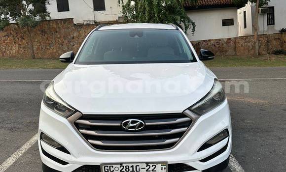 Buy Used Hyundai Tucson White Car in Accra in Greater Accra