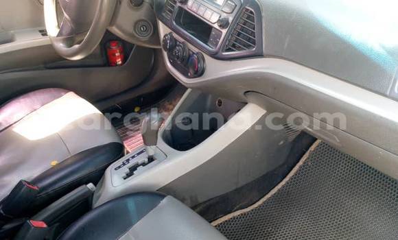 Ra Àlòkù Kia Morning funfun Ọkọ̀ in Accra ni Greater Accra Ra Àlòkù Kia Morning funfun Ọkọ̀ in Accra ni Greater Accra