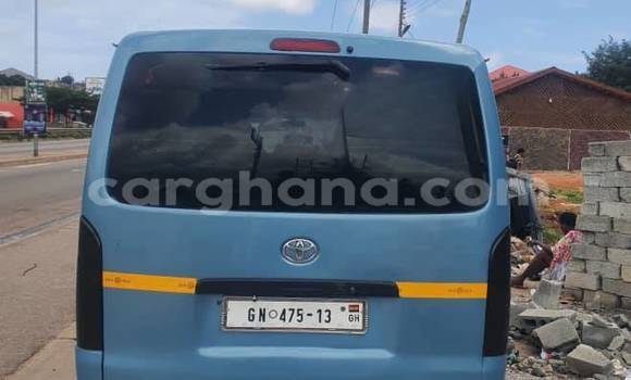 Buy Used Toyota Hiace Blue Car in Accra in Greater Accra Buy Used Toyota Hiace Blue Car in Accra in Greater Accra