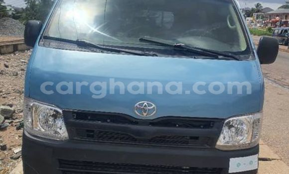 Buy Used Toyota Hiace Blue Car in Accra in Greater Accra Buy Used Toyota Hiace Blue Car in Accra in Greater Accra