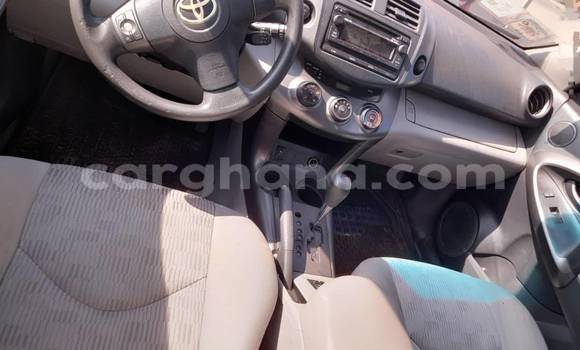Ra Àlòkù Toyota RAV4 Miiran Ọkọ̀ in Accra ni Greater Accra Ra Àlòkù Toyota RAV4 Miiran Ọkọ̀ in Accra ni Greater Accra