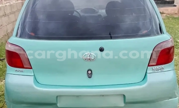 Sayi Na hannu Toyota Yaris Blue Mota in Sekondi a Yamma