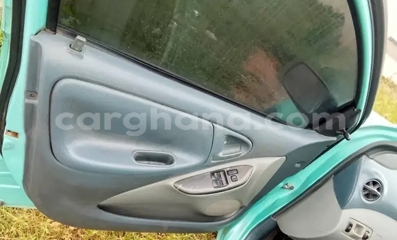 Buy Used Toyota Yaris Blue Car in Sekondi in Western Buy Used Toyota Yaris Blue Car in Sekondi in Western