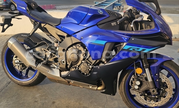 Buy Used Yamaha R1 Blue Bike in Accra in Greater Accra Buy Used Yamaha R1 Blue Bike in Accra in Greater Accra