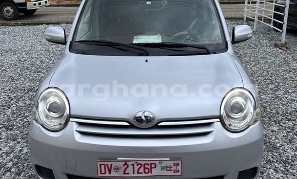 Buy Used Toyota Sienta Other Car in Accra in Greater Accra Buy Used Toyota Sienta Other Car in Accra in Greater Accra