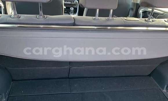 Buy Used Toyota RAV4 White Car in Accra in Greater Accra Buy Used Toyota RAV4 White Car in Accra in Greater Accra