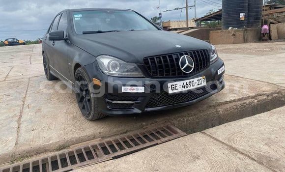 Sayi Na hannu Mercedes‒Benz 190 Black Mota in Accra a Greater Accra Sayi Na hannu Mercedes‒Benz 190 Black Mota in Accra a Greater Accra