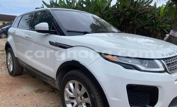 Ra Àlòkù Range Rover Evoque funfun Ọkọ̀ in Accra ni Greater Accra