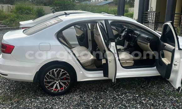 Sayi Na hannu Volkswagen Jetta White Mota in Accra a Greater Accra Sayi Na hannu Volkswagen Jetta White Mota in Accra a Greater Accra