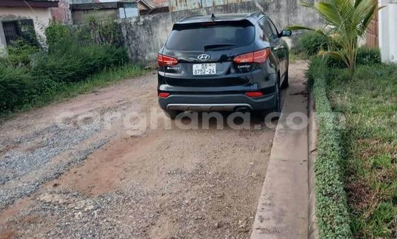 Sayi Na hannu Hyundai Santa Fe Black Mota in Accra a Greater Accra Sayi Na hannu Hyundai Santa Fe Black Mota in Accra a Greater Accra