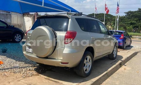 Sayi Na hannu Toyota RAV4 Sauran Mota in Accra a Greater Accra Sayi Na hannu Toyota RAV4 Sauran Mota in Accra a Greater Accra