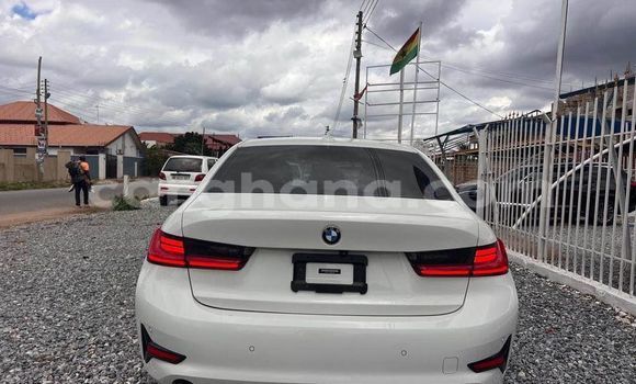 Sayi Na hannu BMW 3–Series White Mota in Accra a Greater Accra Sayi Na hannu BMW 3–Series White Mota in Accra a Greater Accra