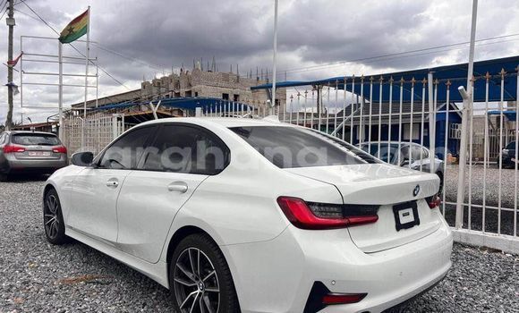 Sayi Na hannu BMW 3–Series White Mota in Accra a Greater Accra Sayi Na hannu BMW 3–Series White Mota in Accra a Greater Accra