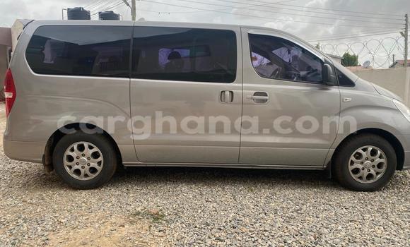 Ra Àlòkù Hyundai Starex Miiran Ọkọ̀ in Accra ni Greater Accra