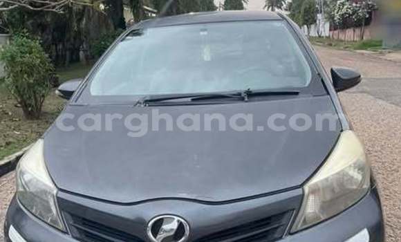Ra Àlòkù Toyota Vitz Black Ọkọ̀ in Accra ni Greater Accra
