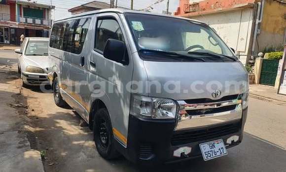 Ra Àlòkù Toyota Hiace Miiran Ọkọ̀ in Accra ni Greater Accra