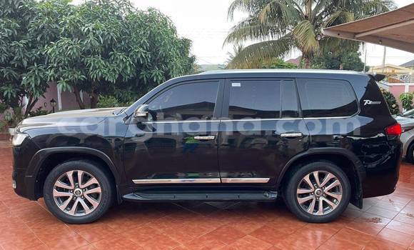 Buy Used Toyota Land Cruiser Black Car in Accra in Greater Accra Buy Used Toyota Land Cruiser Black Car in Accra in Greater Accra