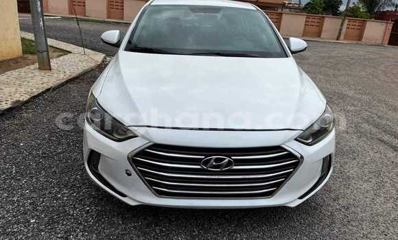 Buy Used Hyundai Elantra White Car in Accra in Greater Accra Buy Used Hyundai Elantra White Car in Accra in Greater Accra