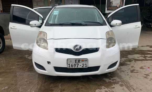 Buy Used Toyota Vitz White Car in Accra in Greater Accra Buy Used Toyota Vitz White Car in Accra in Greater Accra