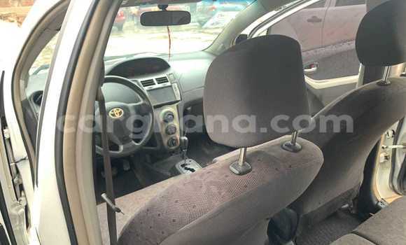 Buy Used Toyota Vitz White Car in Accra in Greater Accra Buy Used Toyota Vitz White Car in Accra in Greater Accra