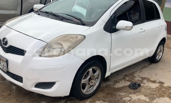 Buy Used Toyota Vitz White Car in Accra in Greater Accra Buy Used Toyota Vitz White Car in Accra in Greater Accra