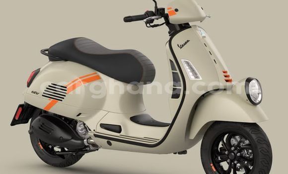 Buy Used Vespa GTV Beige Bike in Accra in Greater Accra