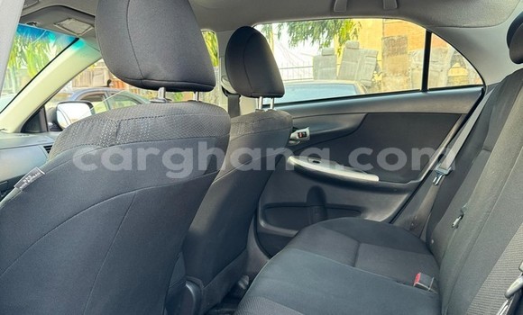 Buy Used Toyota Corolla Beige Car in Sekondi–Takoradi Metropolitan in Western Buy Used Toyota Corolla Beige Car in Sekondi–Takoradi Metropolitan in Western