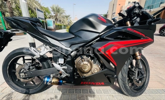 Sayi Na hannu Honda CBR Black Motsi in Accra a Greater Accra