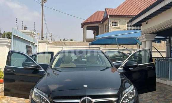 Ra Àlòkù Mercedes‒Benz G-klasse Black Ọkọ̀ in Kumasi ni Ashanti