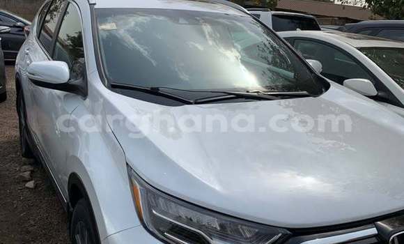 Ra Àlòkù Honda CR–V funfun Ọkọ̀ in Kumasi ni Ashanti