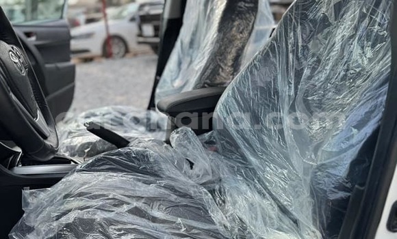 Buy Used Toyota Corolla Altis White Car in Accra in Greater Accra Buy Used Toyota Corolla Altis White Car in Accra in Greater Accra