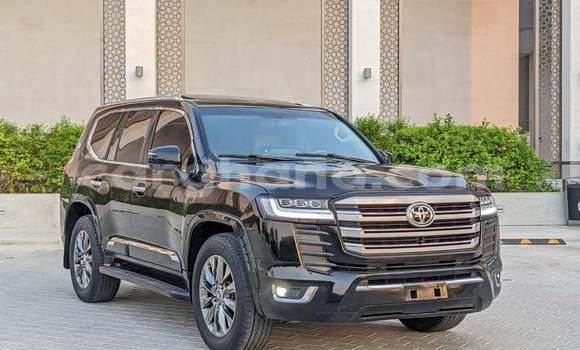 Ra Àlòkù Toyota Land Cruiser Prado Black Ọkọ̀ in Accra ni Greater Accra