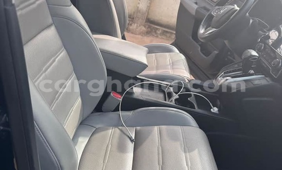 Buy Used Honda CR–V Blue Car in Accra in Greater Accra Buy Used Honda CR–V Blue Car in Accra in Greater Accra